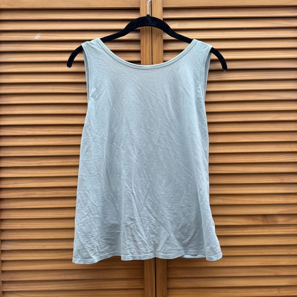 Lululemon Athletica light blue tank top size 4
